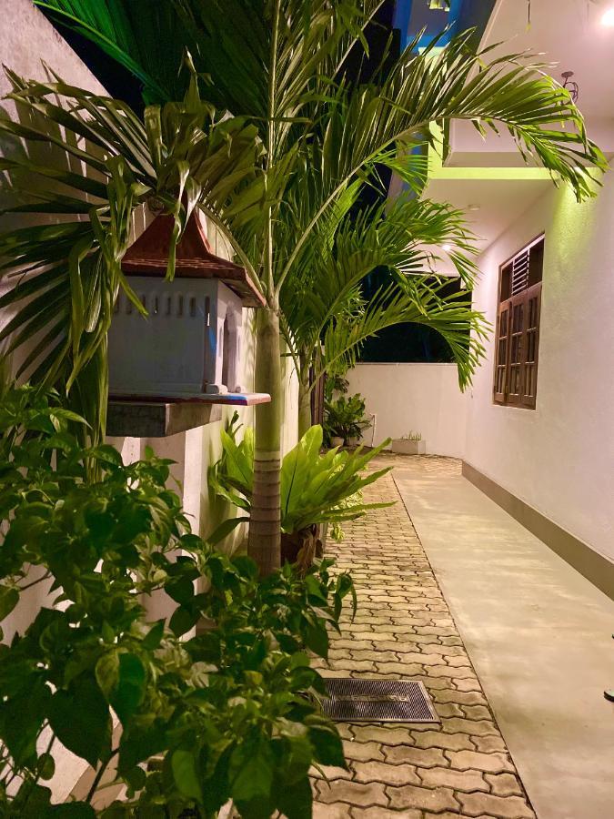 Guesthouse Bodensee Хиккадува Экстерьер фото