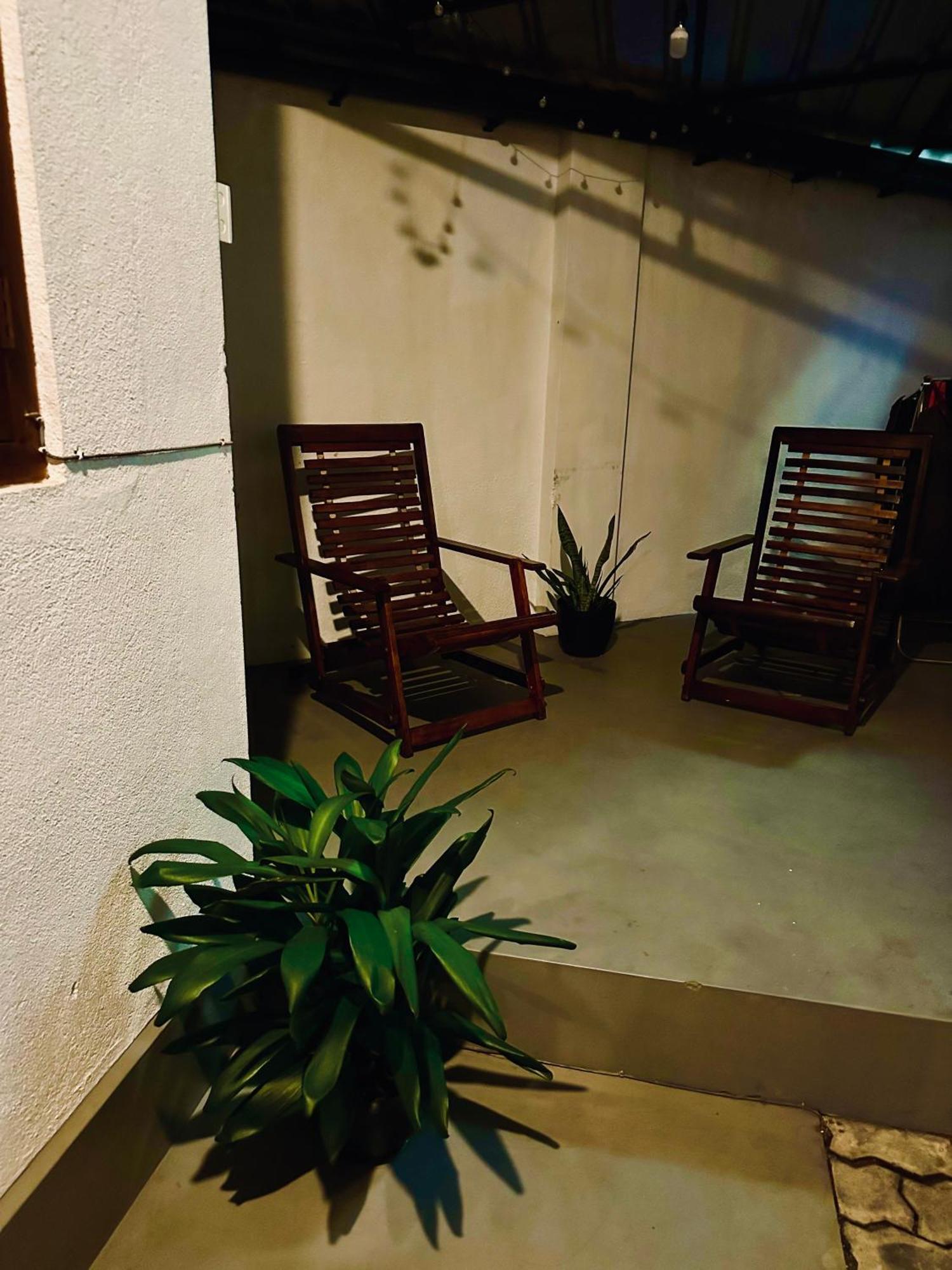 Guesthouse Bodensee Хиккадува Экстерьер фото