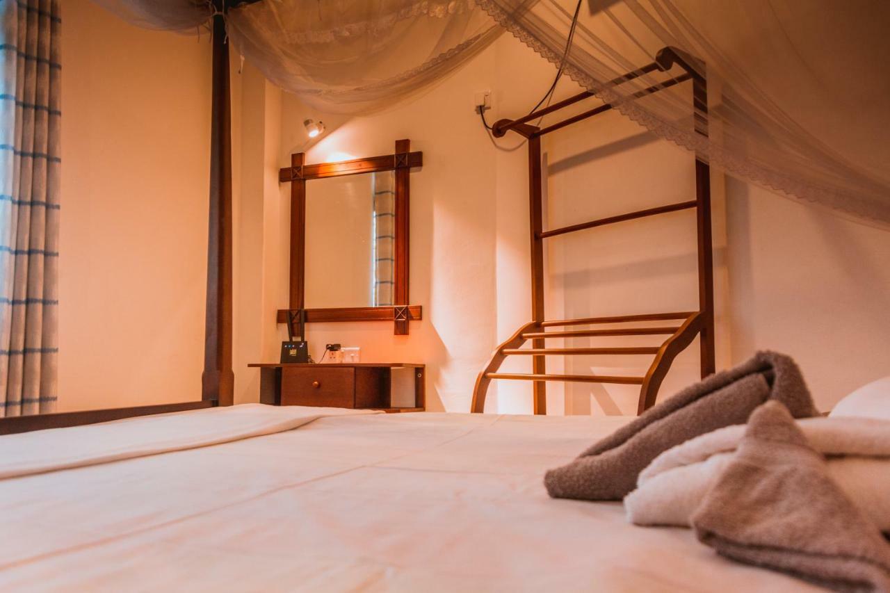 Guesthouse Bodensee Хиккадува Экстерьер фото